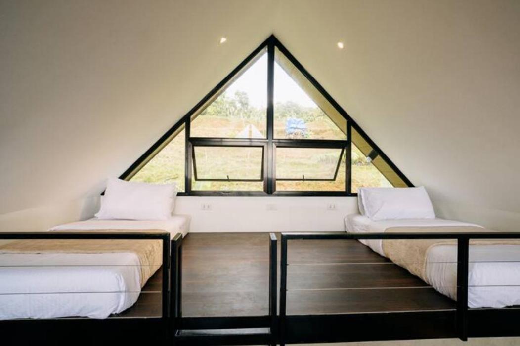 Grey Rock Mountain Cabin W/ Jacuzzi Balamban Extérieur photo