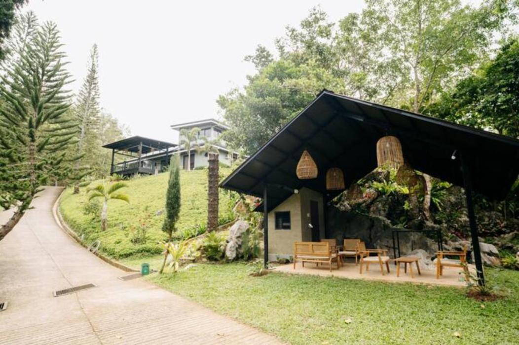 Grey Rock Mountain Cabin W/ Jacuzzi Balamban Extérieur photo