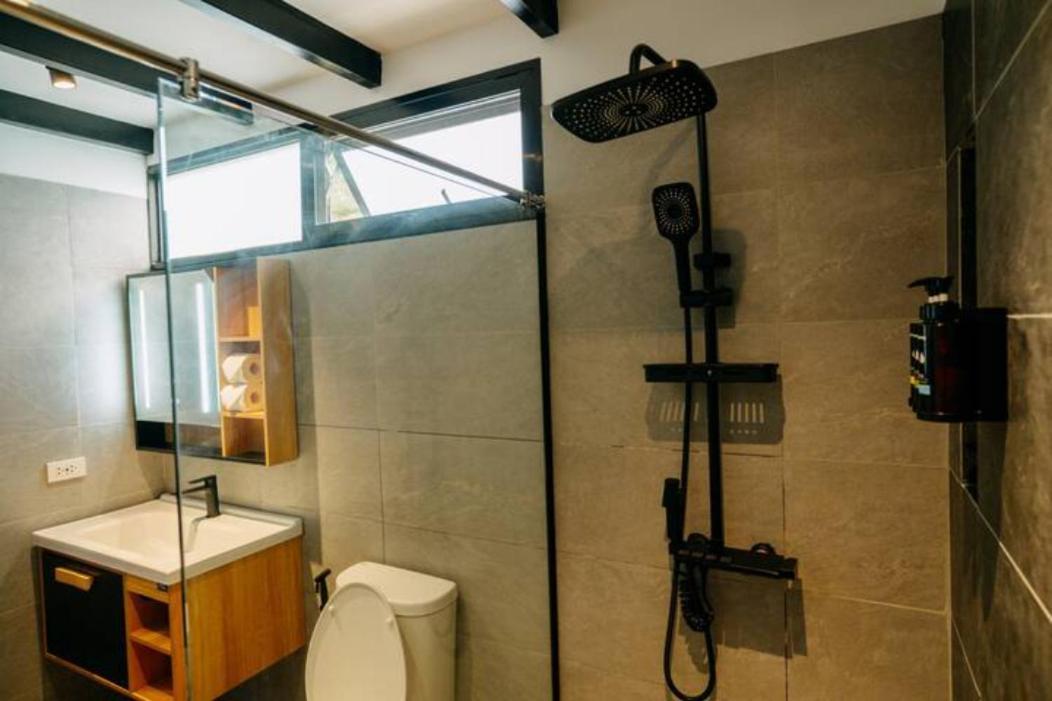 Grey Rock Mountain Cabin W/ Jacuzzi Balamban Extérieur photo